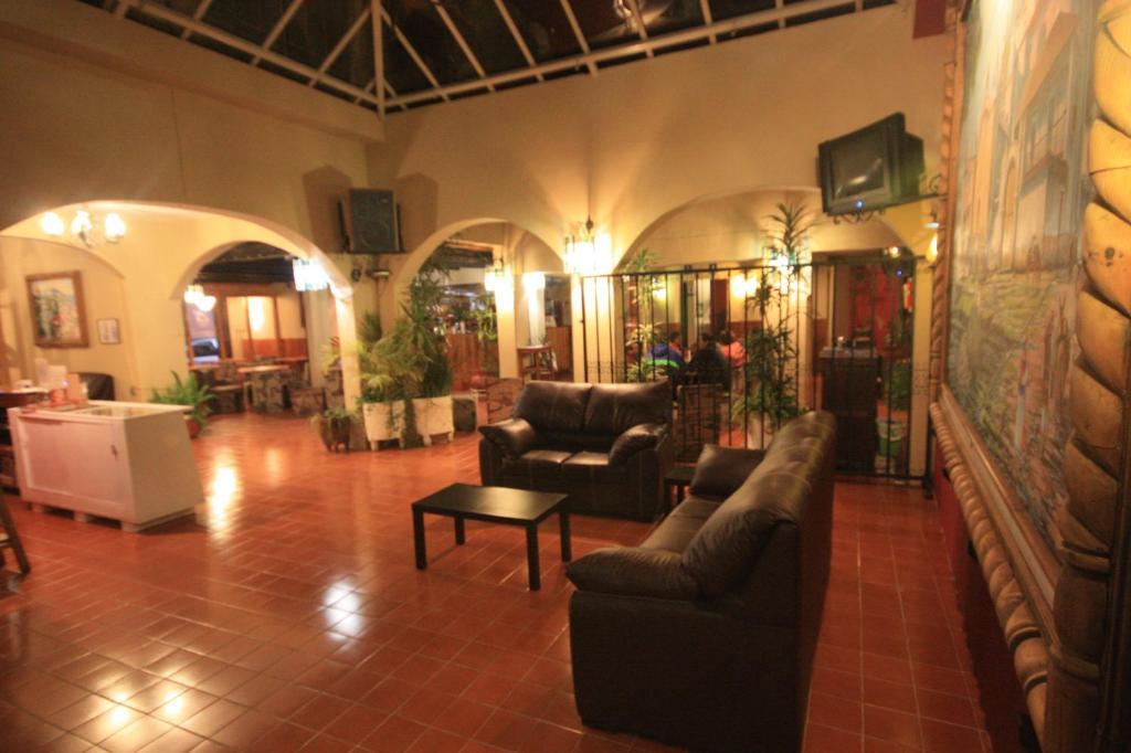 Casa Madero Ξενοδοχείο San Cristóbal de Las Casas Εξωτερικό φωτογραφία